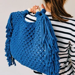 Casual Tassel Straw Shoulder Bag Female Handmade Woven Crossbody Bag Bohemian Kintted Lady Handbag Beach Bag Flap Bag sac