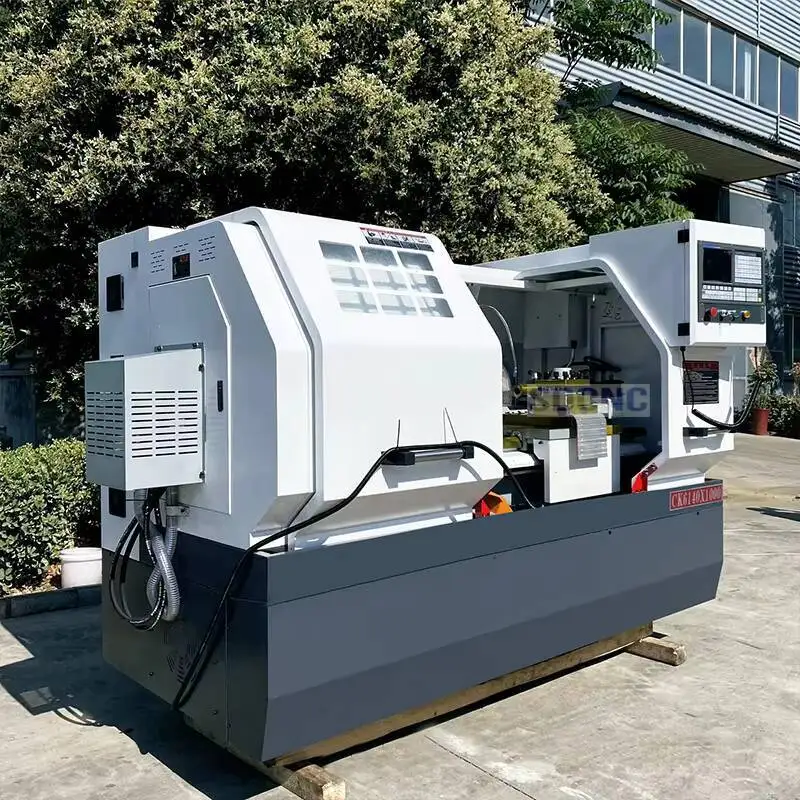 지멘스 파누크 컨트롤러 미니 CNC 선반 기계 Gsk Ck6140 수평형 플랫 베드 구조 220V 전압 새 제품