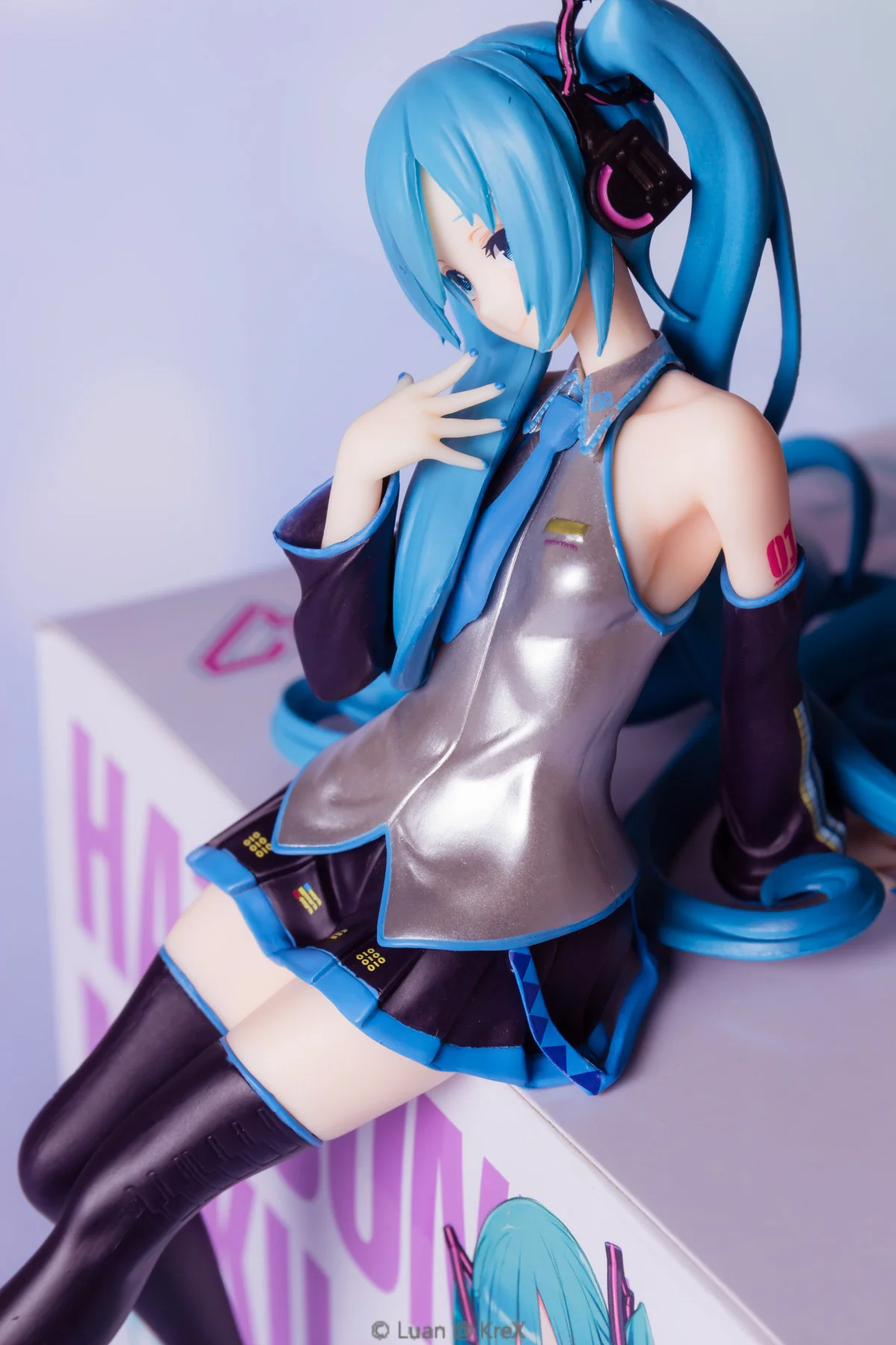 Original furyu hatsune miku vocaloid tecnologia colorida figura de ação kawai macarrão rolha figura brinquedo pvc modelo coleção presente
