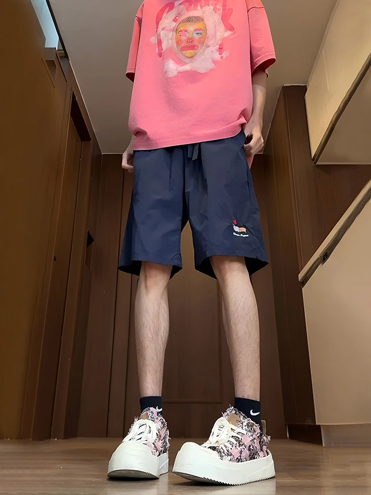 

Qui Dry Ice Silk American Casual Beach Five-Quarter Length orts with Embroidered Little Dog for Men Summer Outdoor Sports