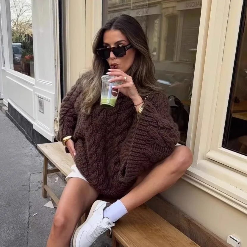 

Vintage Style Women's Sweater With Large Sleeves And Twist Design Elegant European And American Fashion