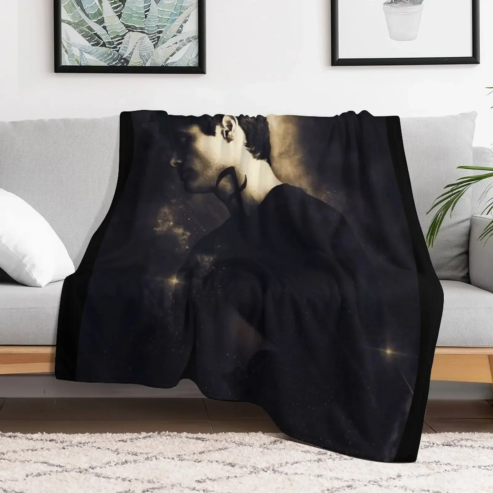 

Alec Lightwood Gold Throw Blanket Giant Sofa Moving funny gift Blankets