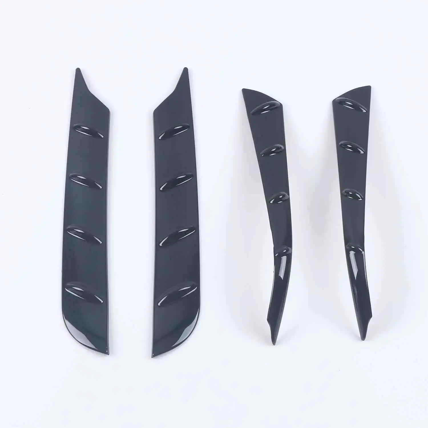 For Toyota Highlander 2021 2022  ABS Chrome Plated Rear Window Spoiler Cover Trim Triple-cornered Garnish Car Accessories