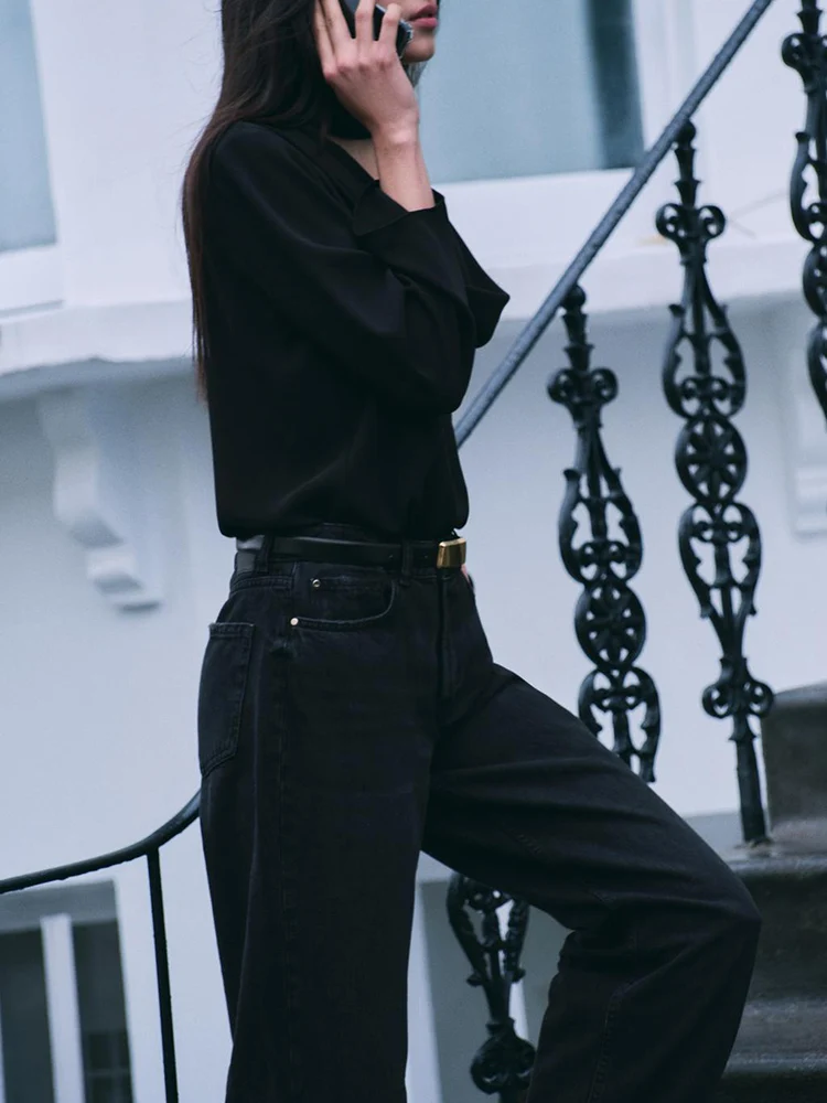 เสื้อเบลาส์ผู้หญิงคอตั้งทรงยาว แต่งระบายจีบเรียบง่าย สไตล์ใหม่รับฤดูใบไม้ผลิ