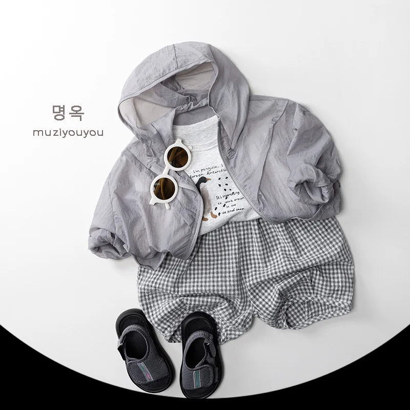 

2025 Summer New Children Sunscreen Jacket Boys Long Sleeve Hooded Coat Breathable Baby Girls Thin Cardigan Kids Zipper Jacket