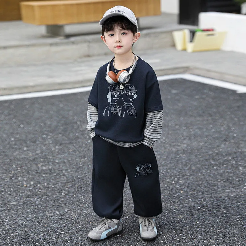 Boys Casual Printed Sweatshirt + Pants 2pcs Set Suitable for Street Photography and Everyday Wear for Children Outfit 2-10Year