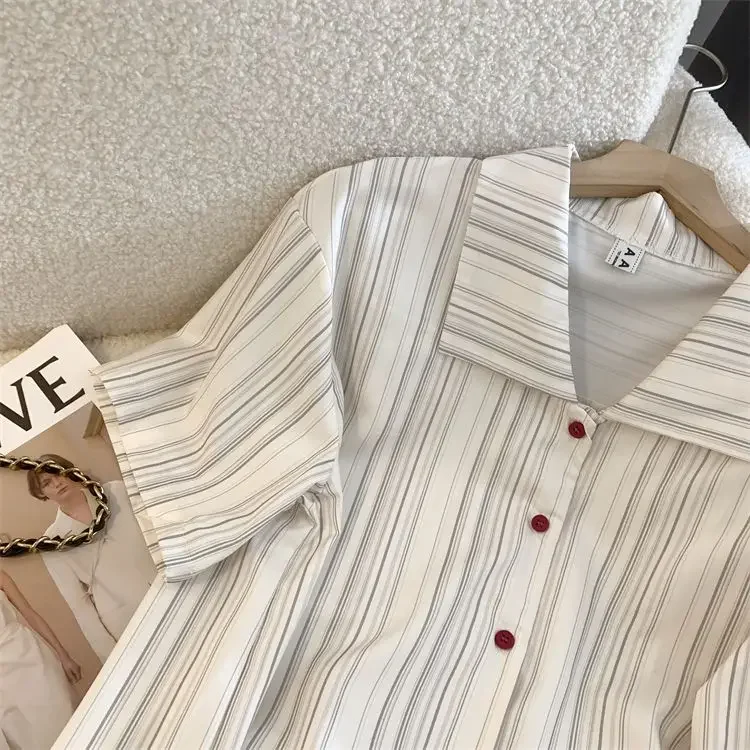 Nice Femme Summer Fashion Korean Button Striped Contrasting Colors Polo Collar Short Sleeve Women Shirts Commuting Appear Thin T