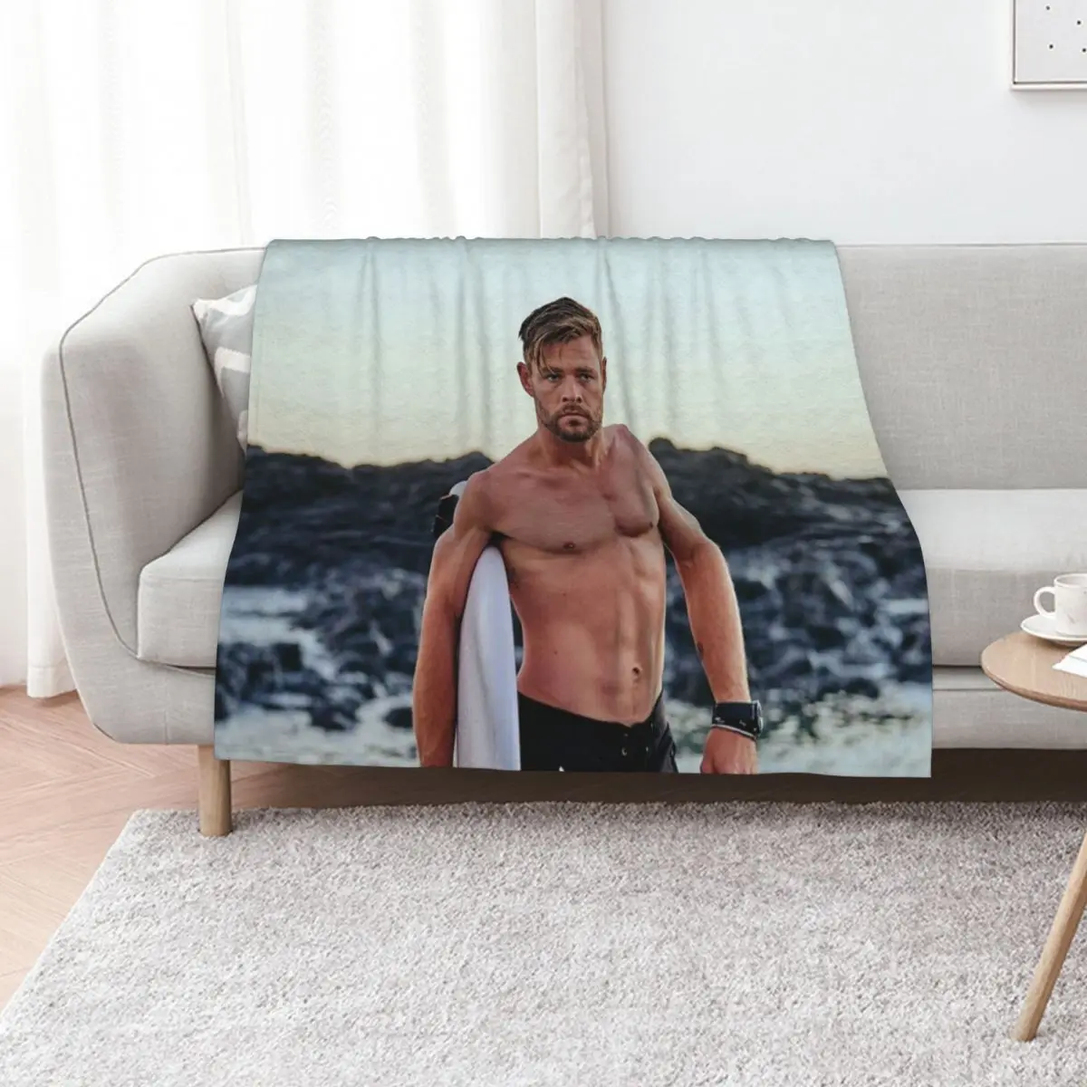 

Chris Hemsworth Throw Blanket decorative Summer Hairy Weighted Blankets