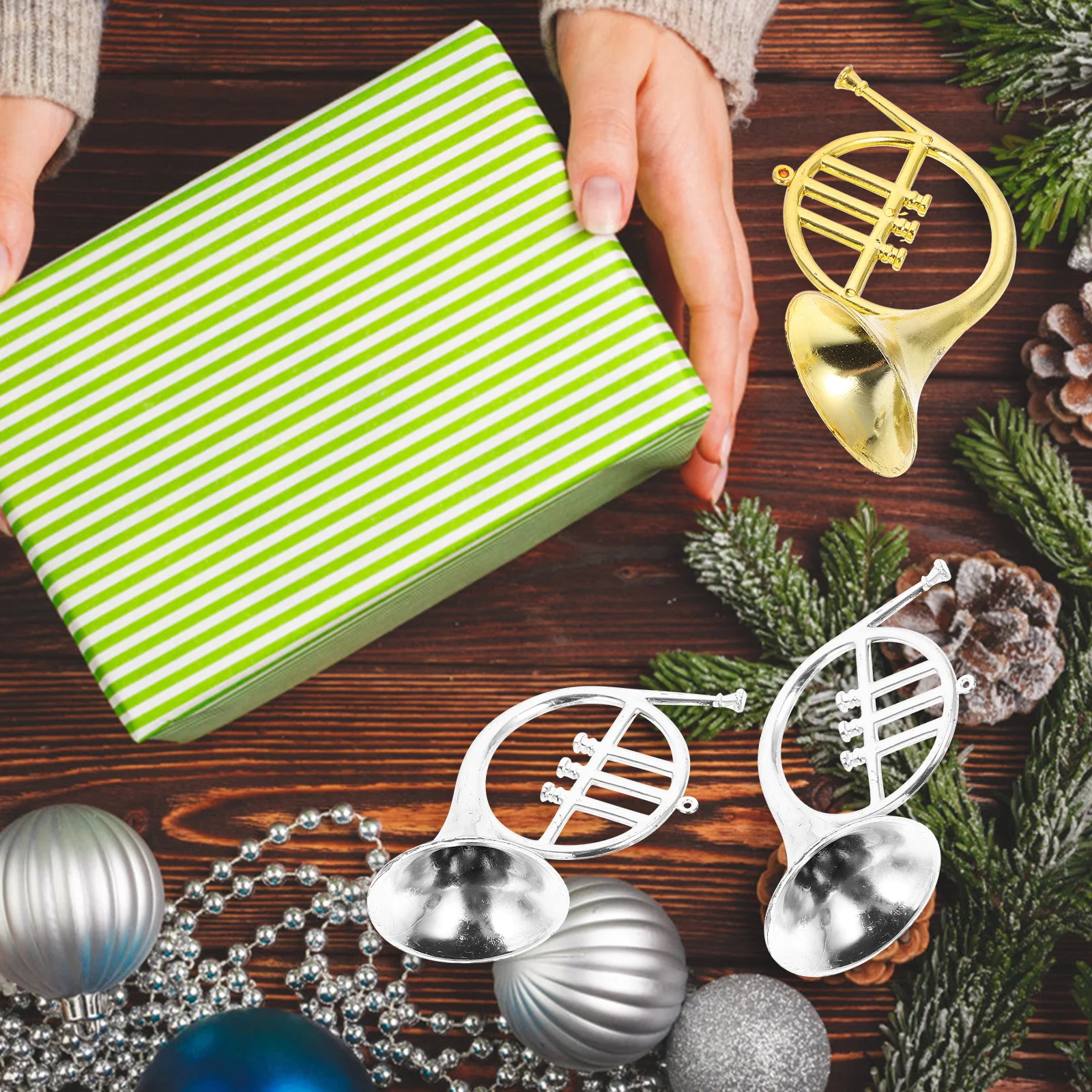 12 قطعة قلادة القرن الفرنسي المصغرة أداة بلاستيكية معلقة حلية لشجرة عيد الميلاد إكليل سحر الموسيقية #5