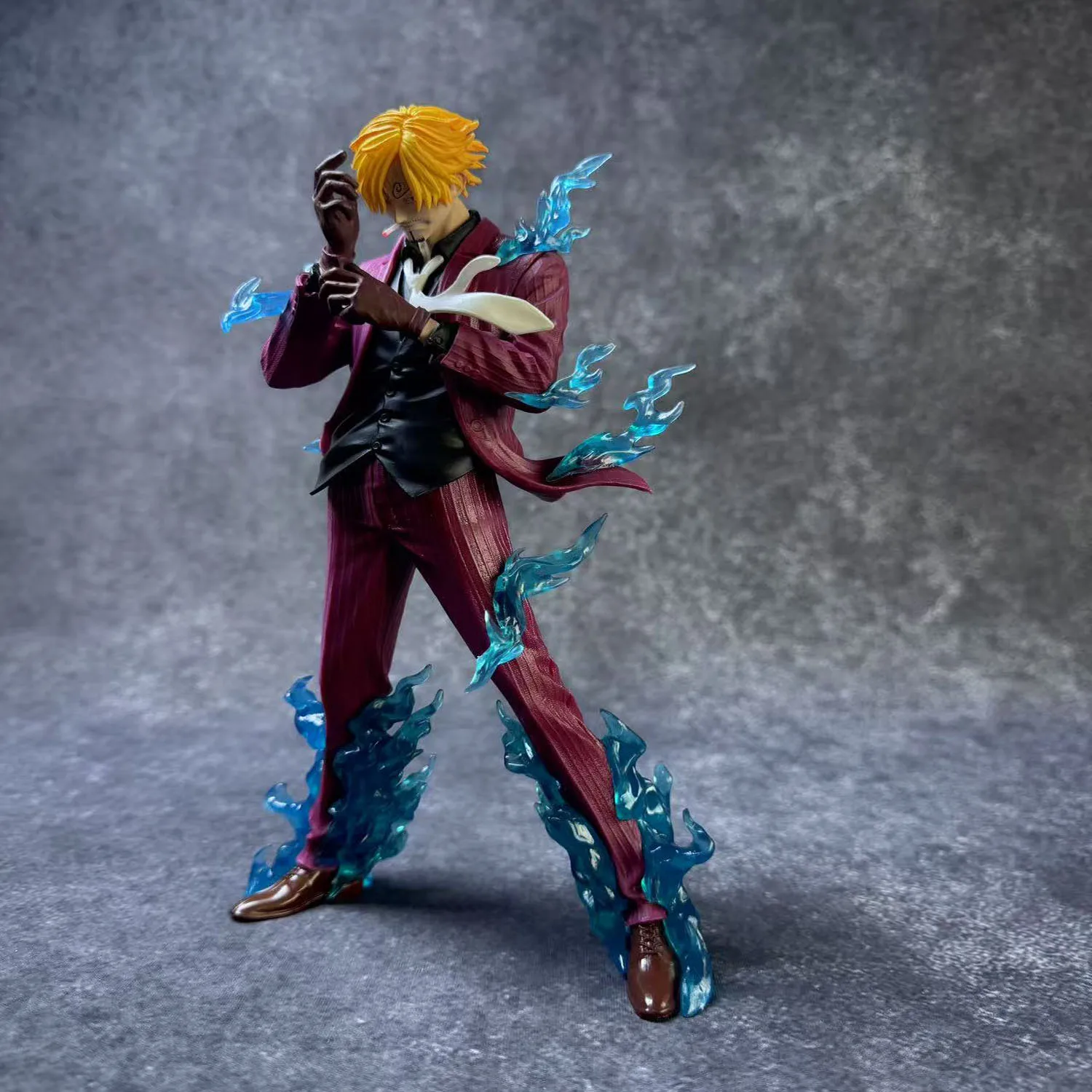 23 سنتيمتر/9.05 بوصة أنيمي قطعة واحدة أرقام الدخان سانجي تمثال الشيطان القدم تمثال بولي كلوريد الفينيل نموذج اللعب جمع هدية عيد ميلاد