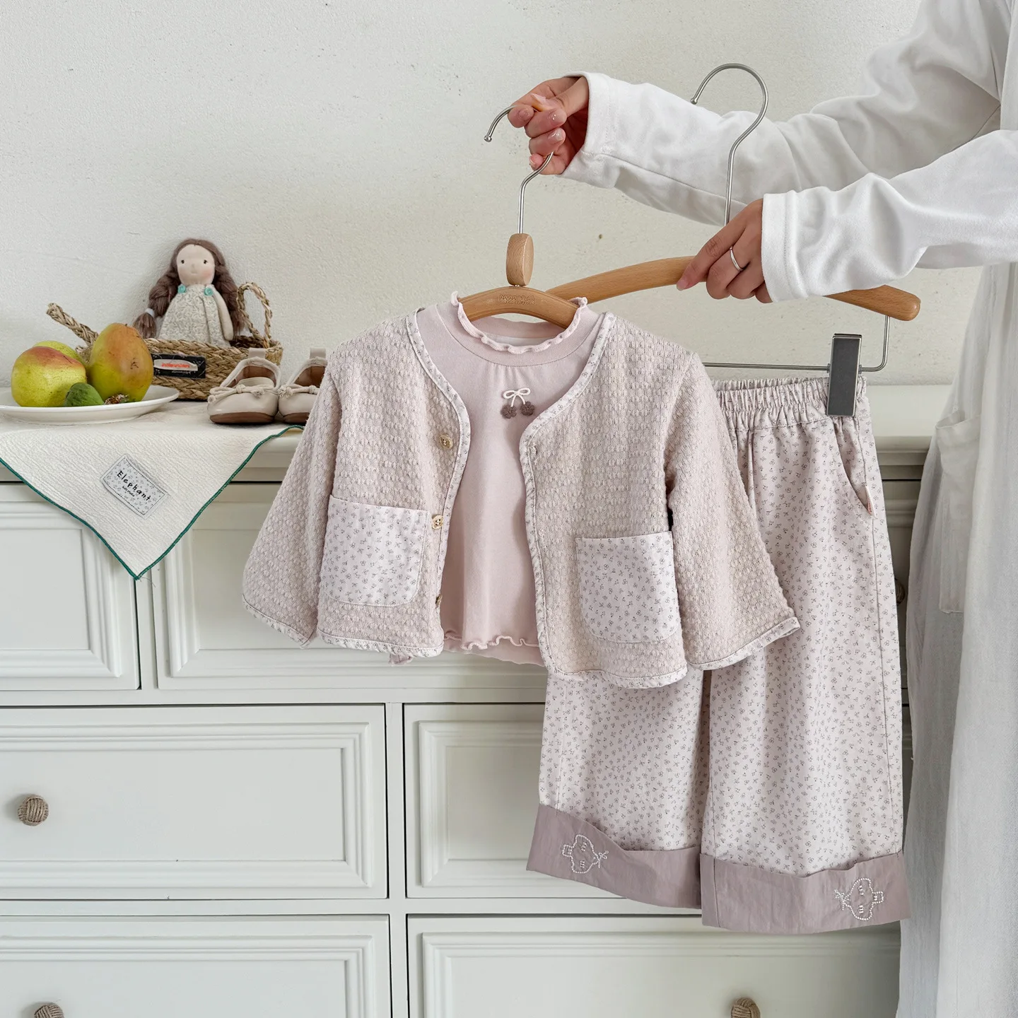 2026 Girls Set Fall New Trendy Stylish Baby Long Sleeve Pants Fall Kids Three Piece Toddler Wear Baby Suit