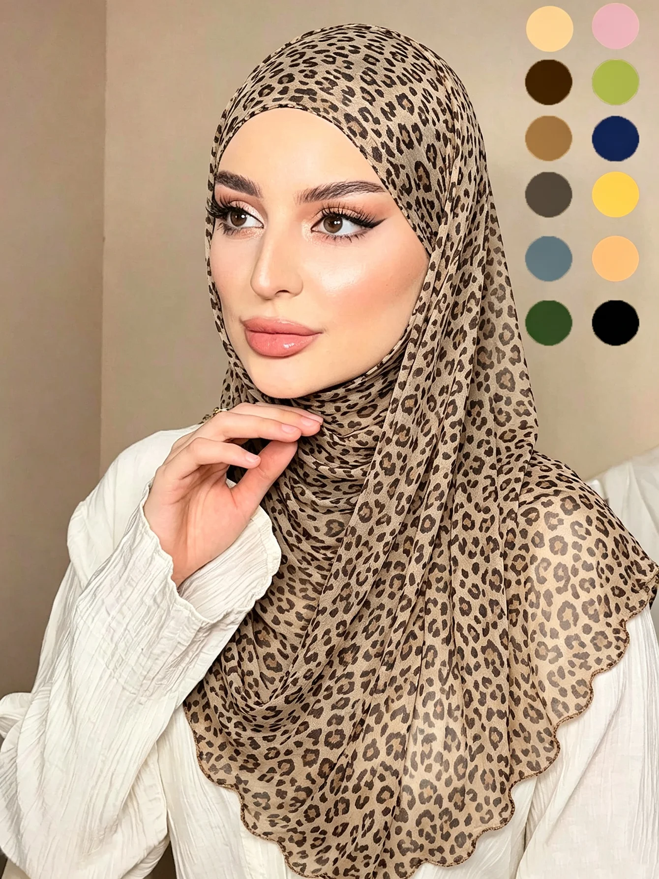 Leopard Print Muslim Hijab Crinkle Fabric Headscarf Wave Edge Long Shawl Soft Breathable Women Islamic Head Wrap