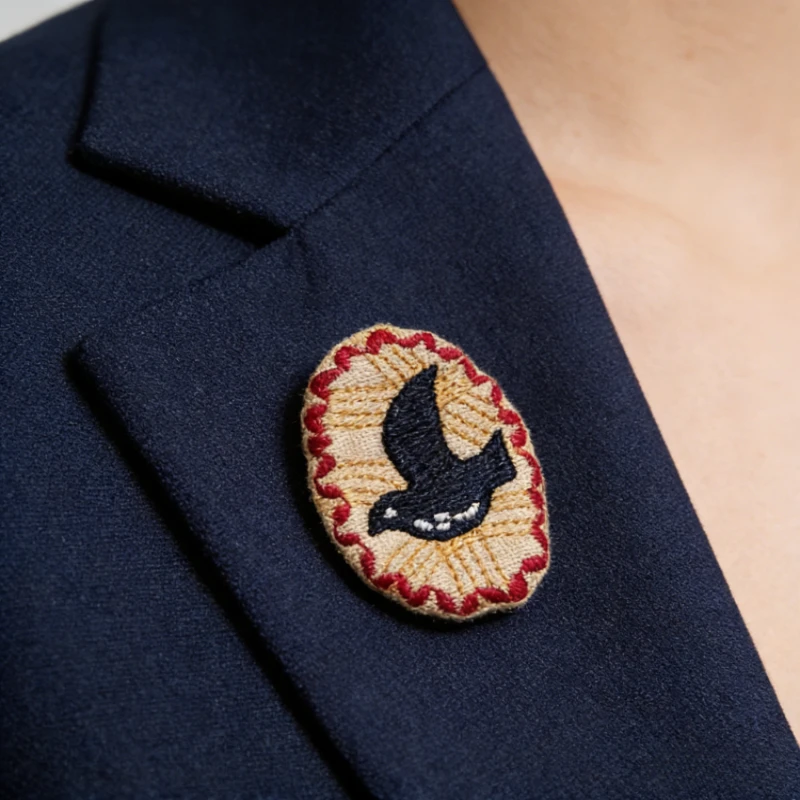 Japanischer Mori-Stil Handgefertigte Baumwoll-Leinen-Brosche Niedliches Vielseitiges Literarisches Frisches Mädchen-Kleidungszubehör Geschenk Kleidungsdekoration