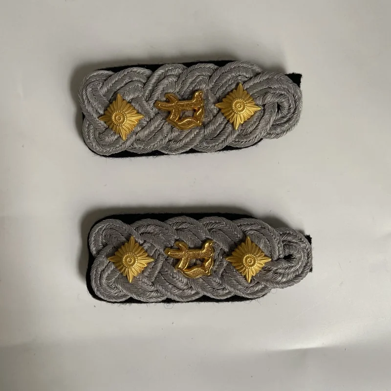 German Military Officer Bullion Epaulettes Gold Rank Insignia WW2 WWII Style Shoulder Boards for Uniform Reenactment Cos Prop