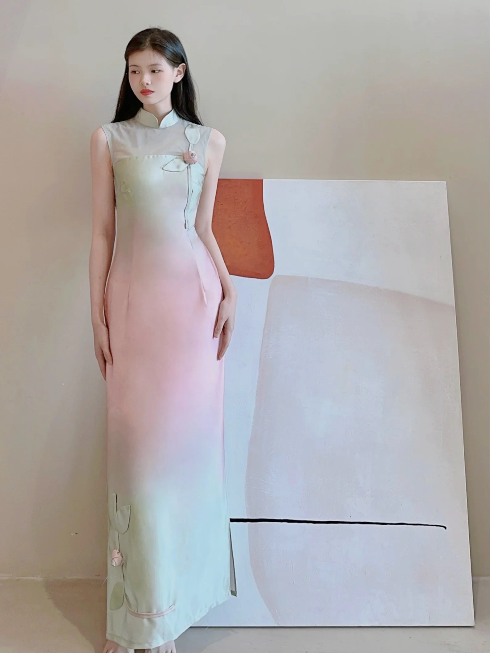 

Новинка Весна 2025: Длинное повседневное платье-ципао в китайском стиле с воротником-лепестком, дышащее, с цветочным узором, модель Tulip