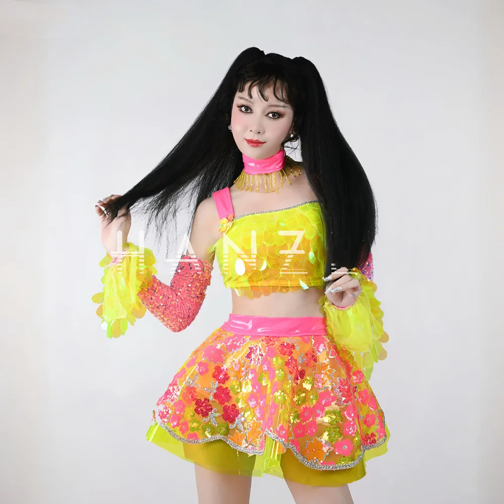 الملونة الترتر الرقص الزي ملهى ليلي بار المرأة راقصة المغني مجموعات مثير المرحلة ارتداء عطلة حفلة عرض جميل ملابس رقص