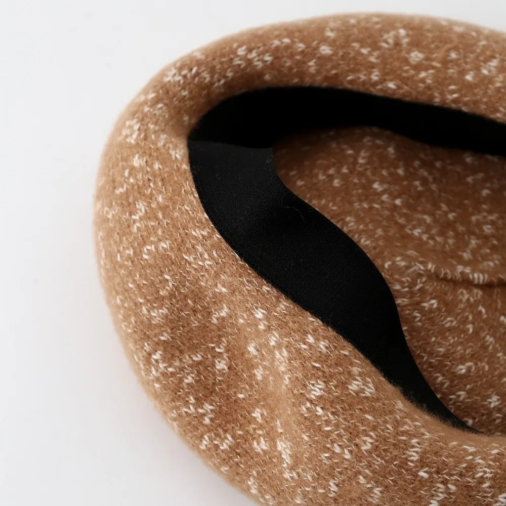 قبعة شتوية أنيقة من الصوف المحبوك قبعة بيريه محبوكة مرنة قبعات رسام ناعمة ملابس الخريف