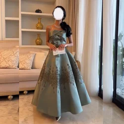 Customized Exquisite Embroidery Pattern A-line Strapless Midi Dresses Bespoke Occasion Dresses Unisex Modern Style
