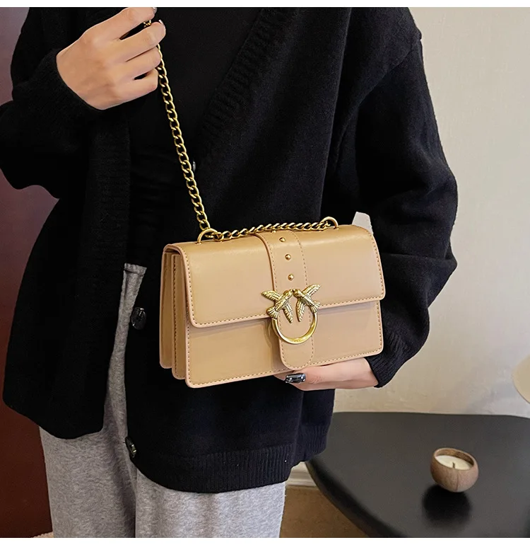 2026 K-Fashion Chain Square Bag, Trendy Shoulder Crossbody Purse for Women, Versatile PU Leather Handbag Daily Use
