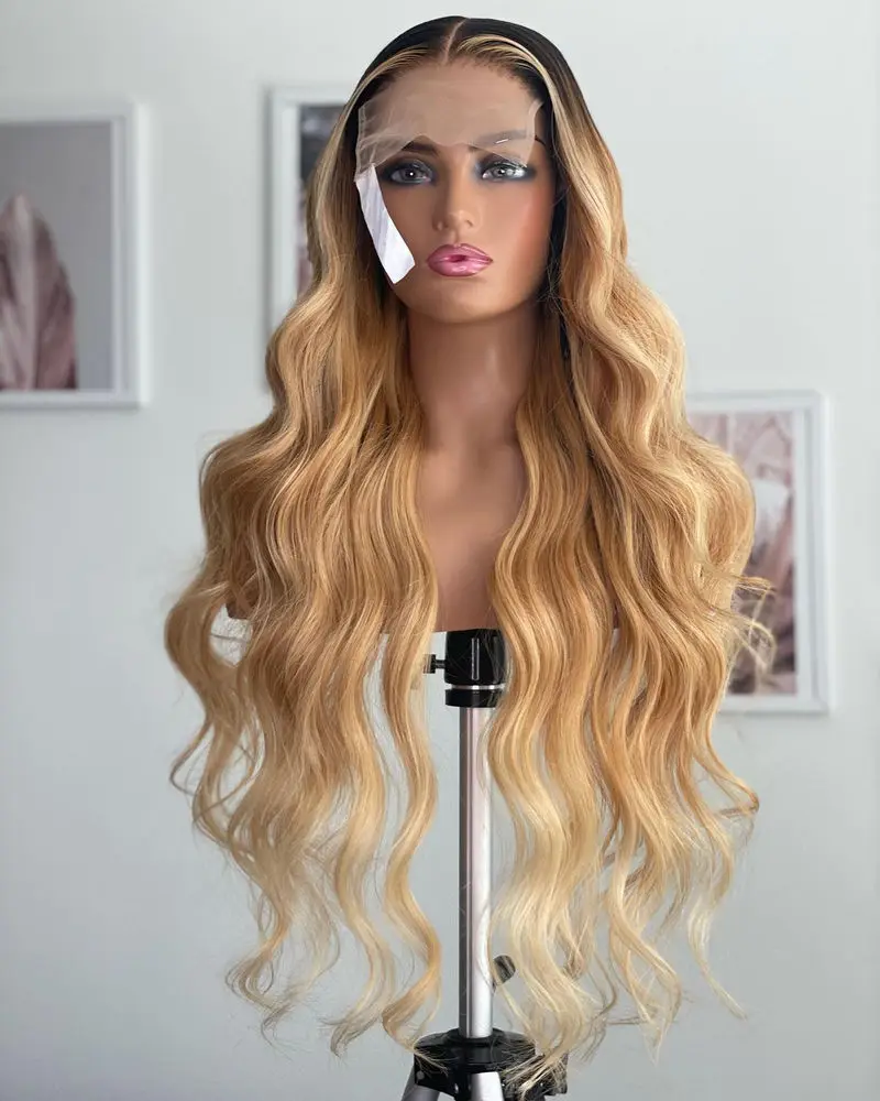 واقعية العسل شقراء الاصطناعية الدانتيل الباروكات مع جذور داكنة متنوعة موجة عميقة سهلة الصيانة ألياف سمراء شعر مستعار تأثيري #1