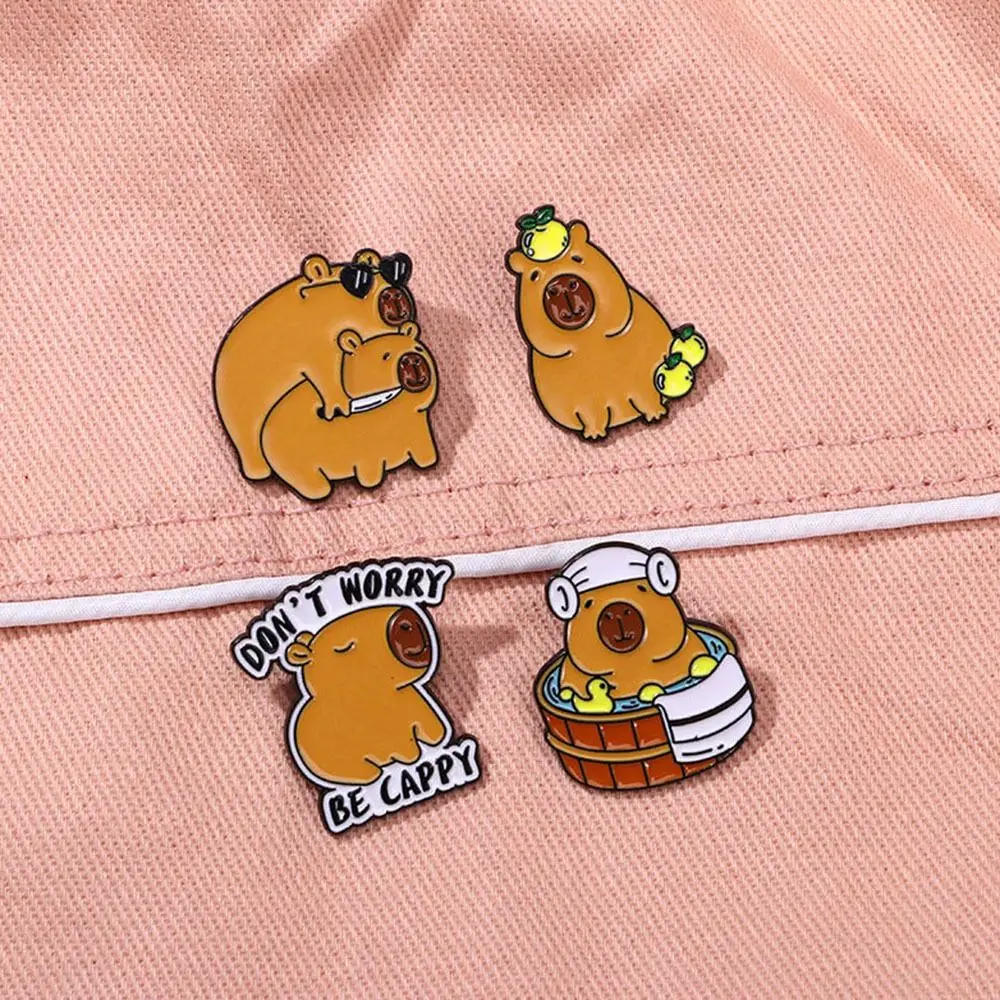 Cartoon Waist Fastening Brooch Hat Buckle Schoolbag Decoration Capybara Brooch Collar Pin Badge Alloy Small Animal Badge Student