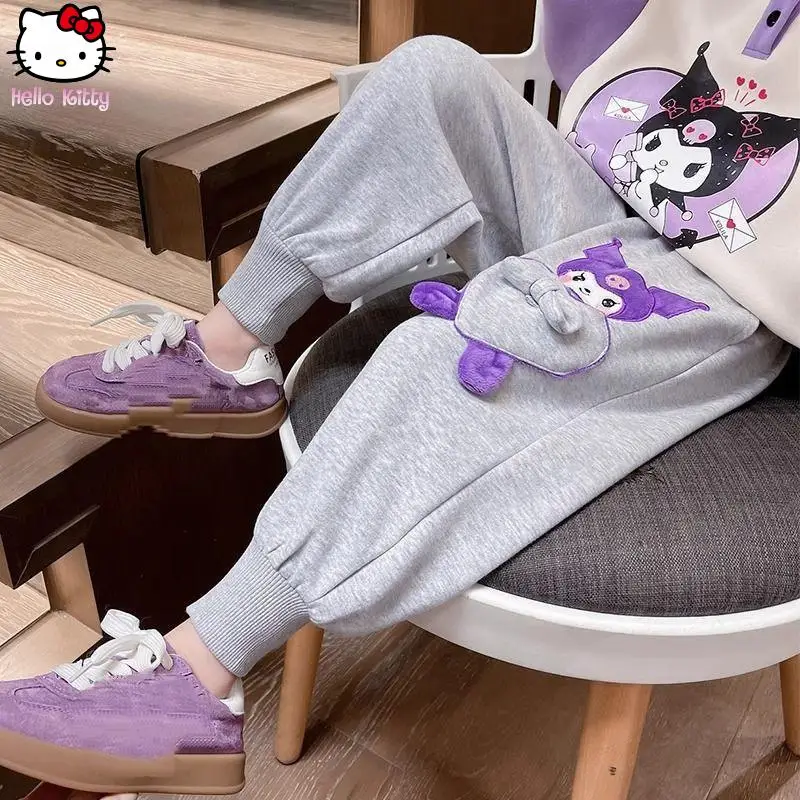 

Kuromi милые повседневные брюки в стиле аниме для девочек Sanrio, новые весенне-осенние детские модные удобные милые мягкие спортивные штаны с героями мультфильмов «Hello Kitty»