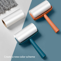 The detachable dust-removing paper brush for clothes, a dust-removing paper roller for women, is a perfect tool for removing lin