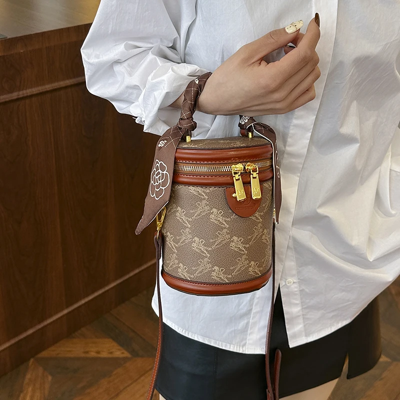 

Минималистичная дизайнерская женская сумка из гладкой кожи, сумка через плечо, женская современная сумка-тоут