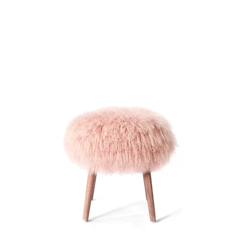 pink fluffy beach wool poplar entrance cloakroom changing s