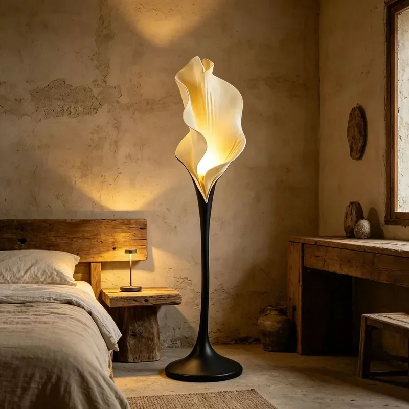 Modern Light Luxury Floor Lamp Art Decoration Ornament for Living Room Bedroom Sofa Ambient Lighting