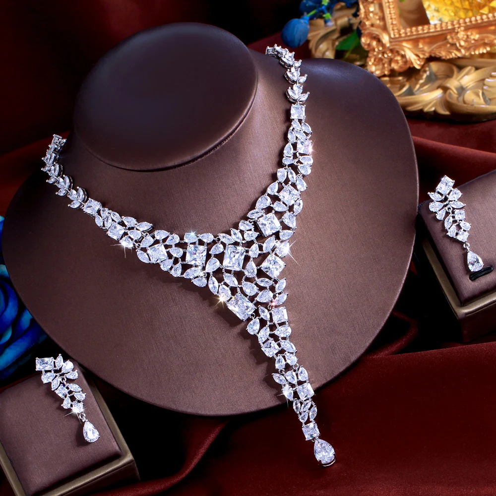 

ThreeGraces Elegant Sparkling White Zirconia Long Luxury Bridal Wedding Jewelry Set for Women Party Dress Accessories TZ780
