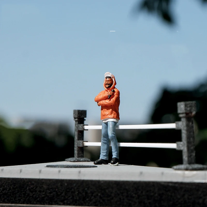 

1/64 Figures Singer Idol Miniature Figure Resin Doll Macro photography Sand Table Landscaping Diorama Hobby DIY Garage Scenes