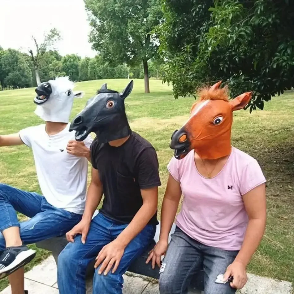Maschere con testa di cavallo bianche nere marroni per ragazzi e ragazze divertenti maschere di animali in lattice novità costumi di ruolo di Halloween copricapo