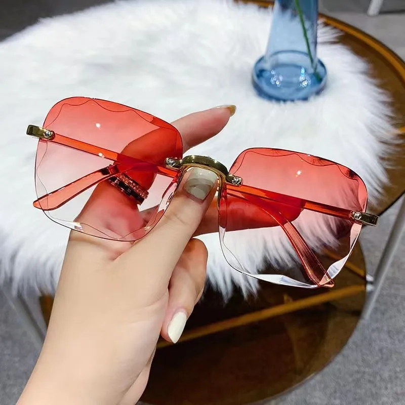 

Square Rimless Sunglasses Women Luxury Brand Designer Summer Red Frameless Glasses Fashion Sun Glasses for Men UV400 Shades