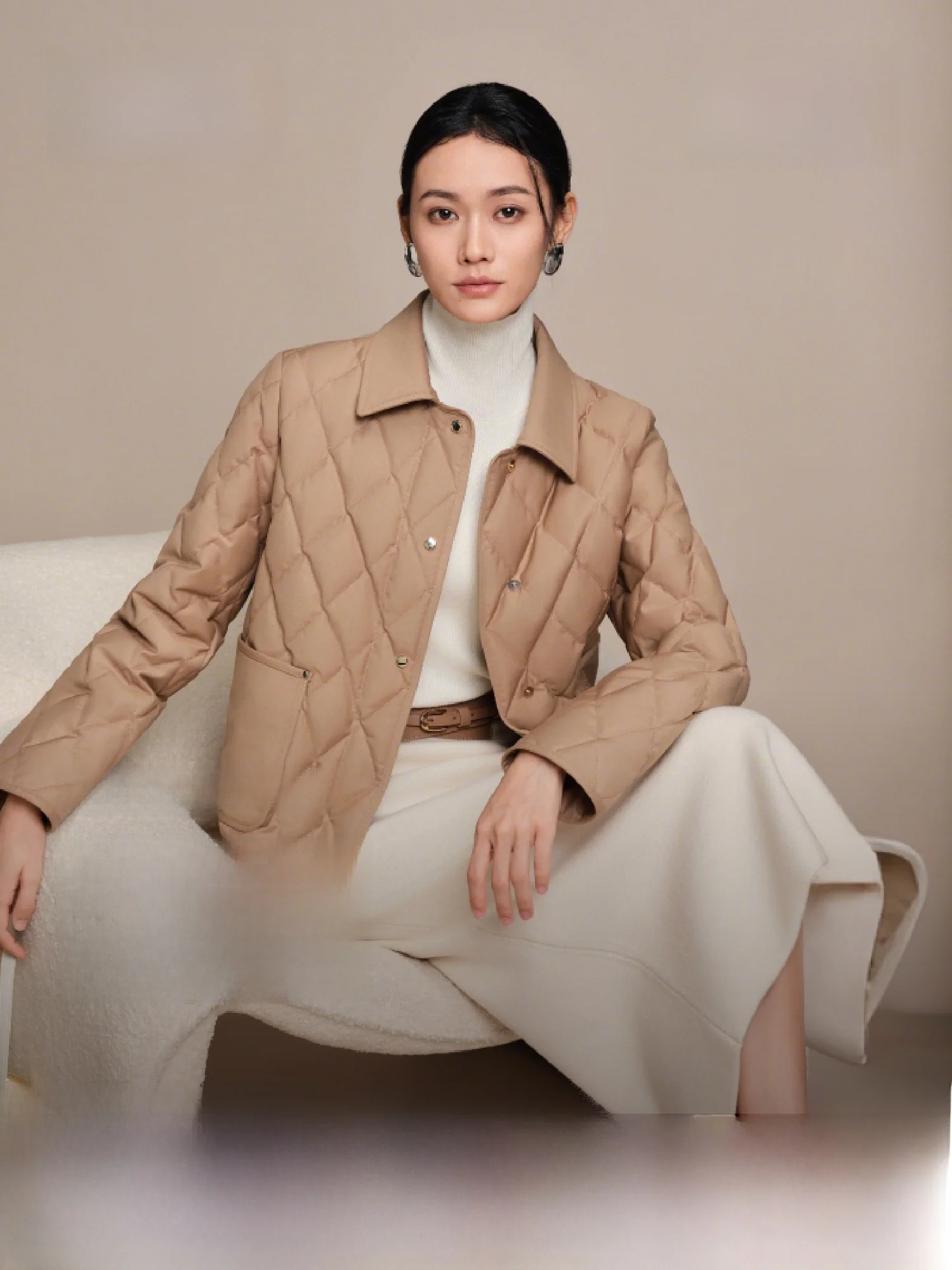 

Elegant Short Women's down Jacket Bosideng Parfum Style Fashionable Retro Wealthy Atmosphere Government Subsidy New Arrival