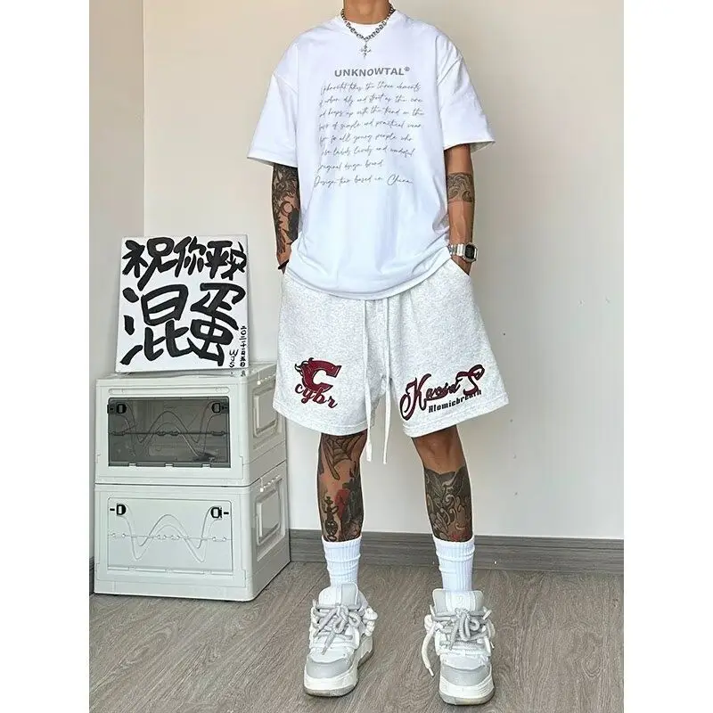 

Американские мужские летние новые дизайнерские красивые спортивные свободные повседневные шорты