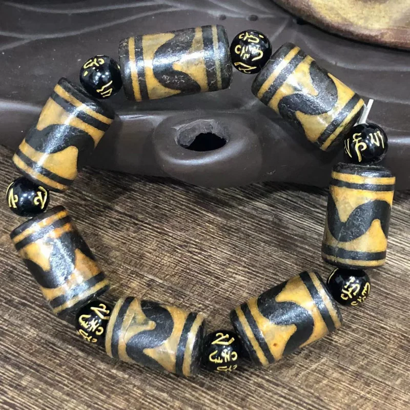 

Wholesale Agate Weathered Tiger Tooth Dzi Bead Bracelet Hand String Jewelry for Men and Women Ethnic Style Hand String