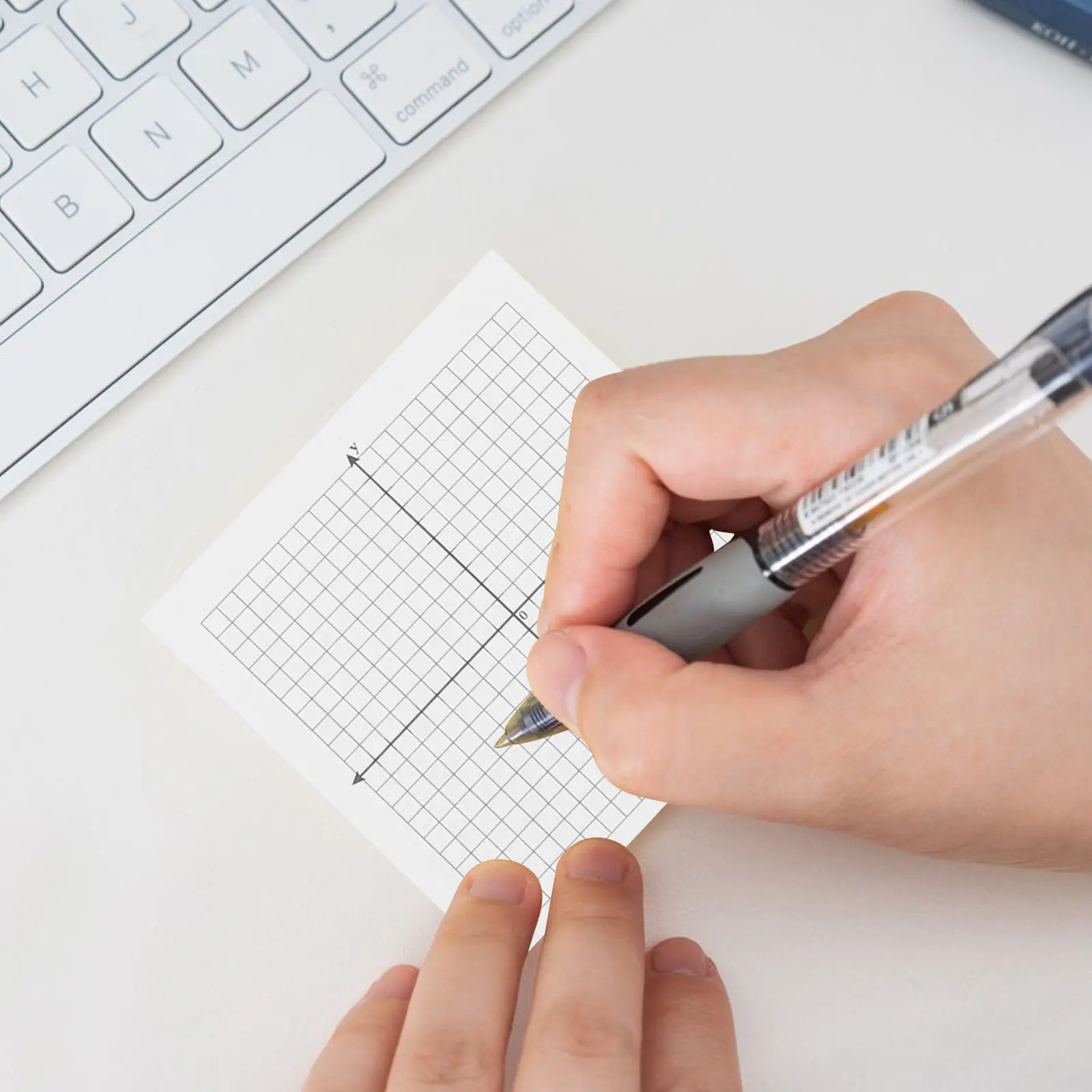 

6Pcs Grid Sticky Writing Pads Self Stick Note Pads with Strong Adhesion Ideal for Lists Organizing Thoughts Graphing Memo Sheets