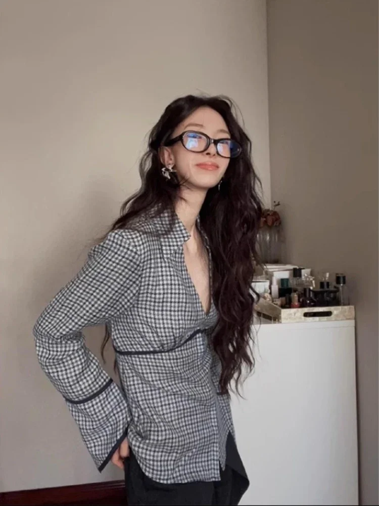 Y2k Aesthetic Vintage Long Sleeve Plaid Shirts Spring V Neck Women Casual Blouses Japanese Harajuku Streetwear Blusas De Mujer