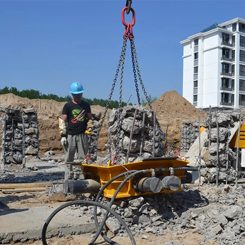 China Pile Breaker Attachment High Performance Pile Breaking Machine Splitting Rock Round Square Pile Breaker for Romania