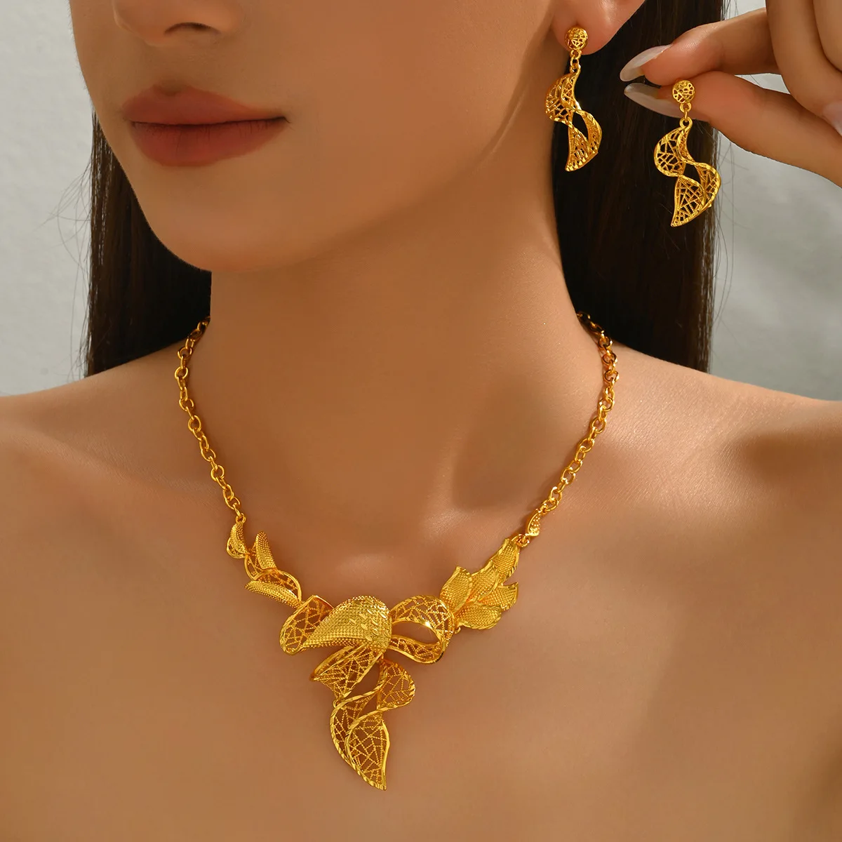Luxury 24K 9999 Pure Gold real gold Middle East Women Earrings Necklace Set Geometric Fold Twisted Clavicle Chain