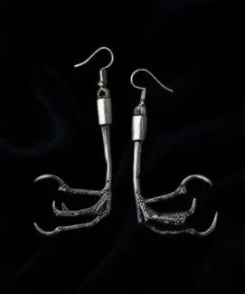Gothic Raven Earring Crow Jewelry Oddities Bird Skull Claw Talon Stud Animal NU-GOTH Jewelry Gift