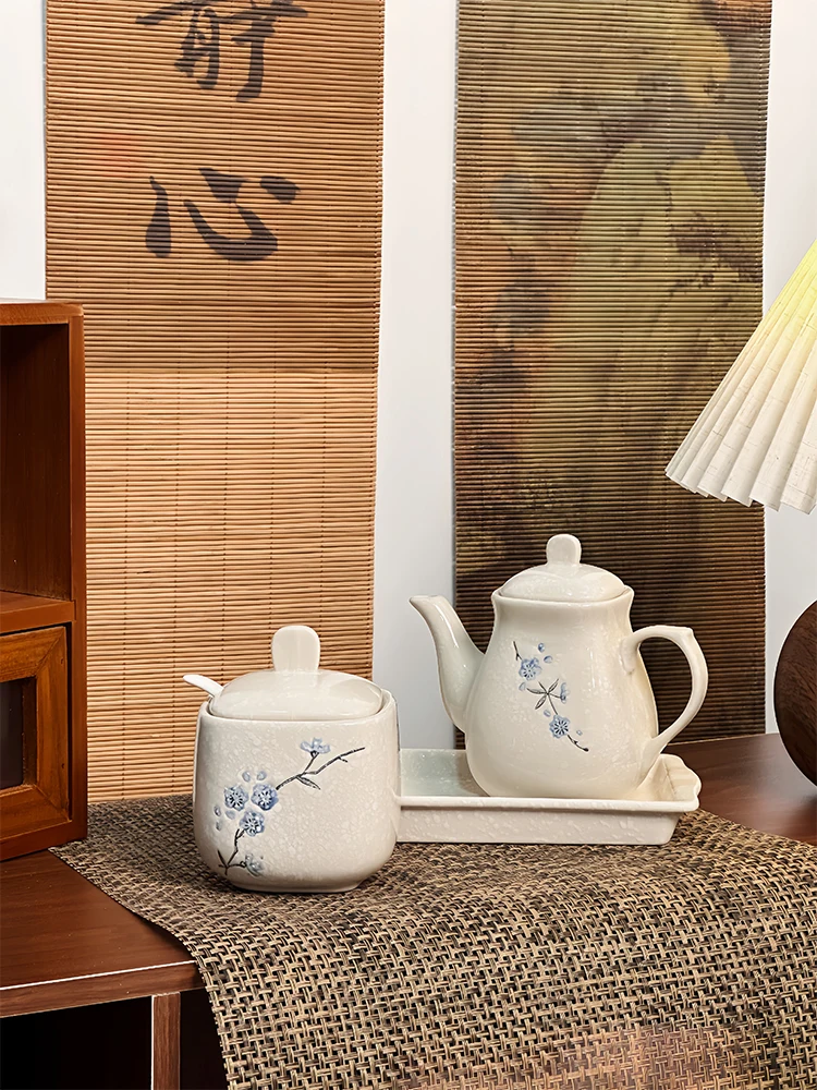 Floral Pattern Ceramic Seasoning Jar Japanese Style New Household Underglaze Color Salt Shaker 300ml Aesthetic Square Tableware