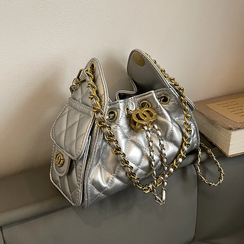 

2025 Niche Chain Strap Bag, Women's Versatile Bucket Tote, Chic Day to Night Crossbody, Casual Sling Bag, Minimalist Top Handle