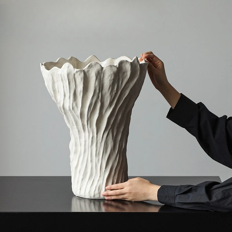 Jingdezhen Wabi-Wind-Stil, Keramikvase als Ornament, Wohnzimmer-Blumenarrangement, Eingangsdekoration