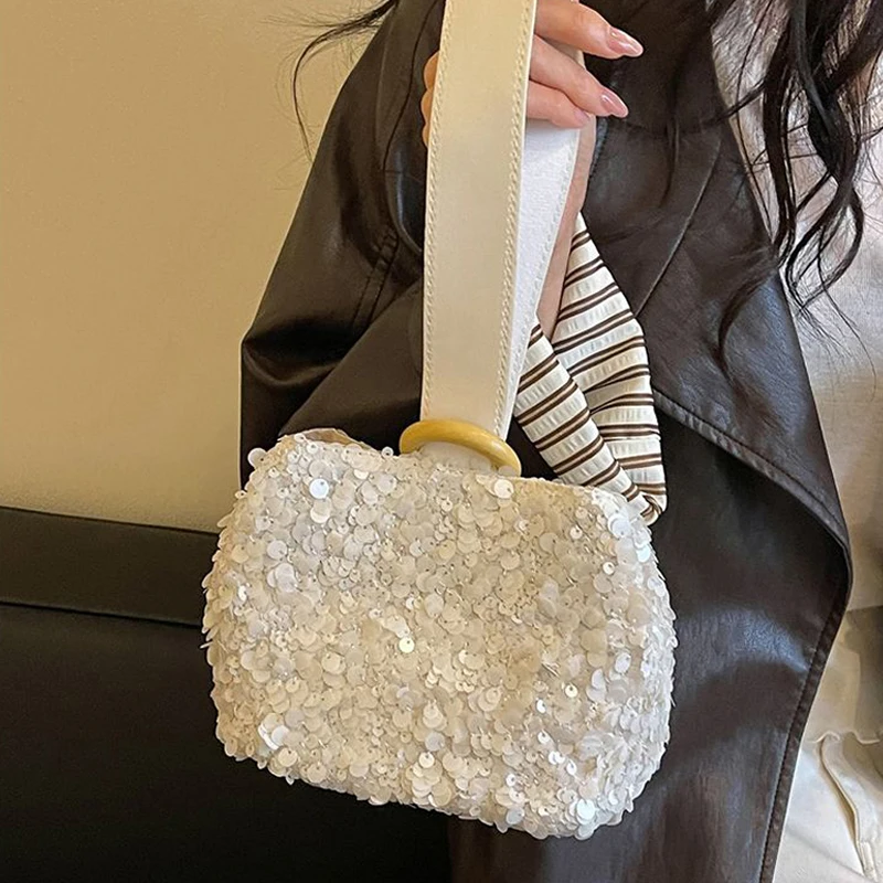 Pailletten-Handgelenktasche, glitzernde Handtasche, Damen-Clutch, einzigartige elegante Abendtasche für Partys, Hochzeiten, Bankette, Abendessen – Detail 9