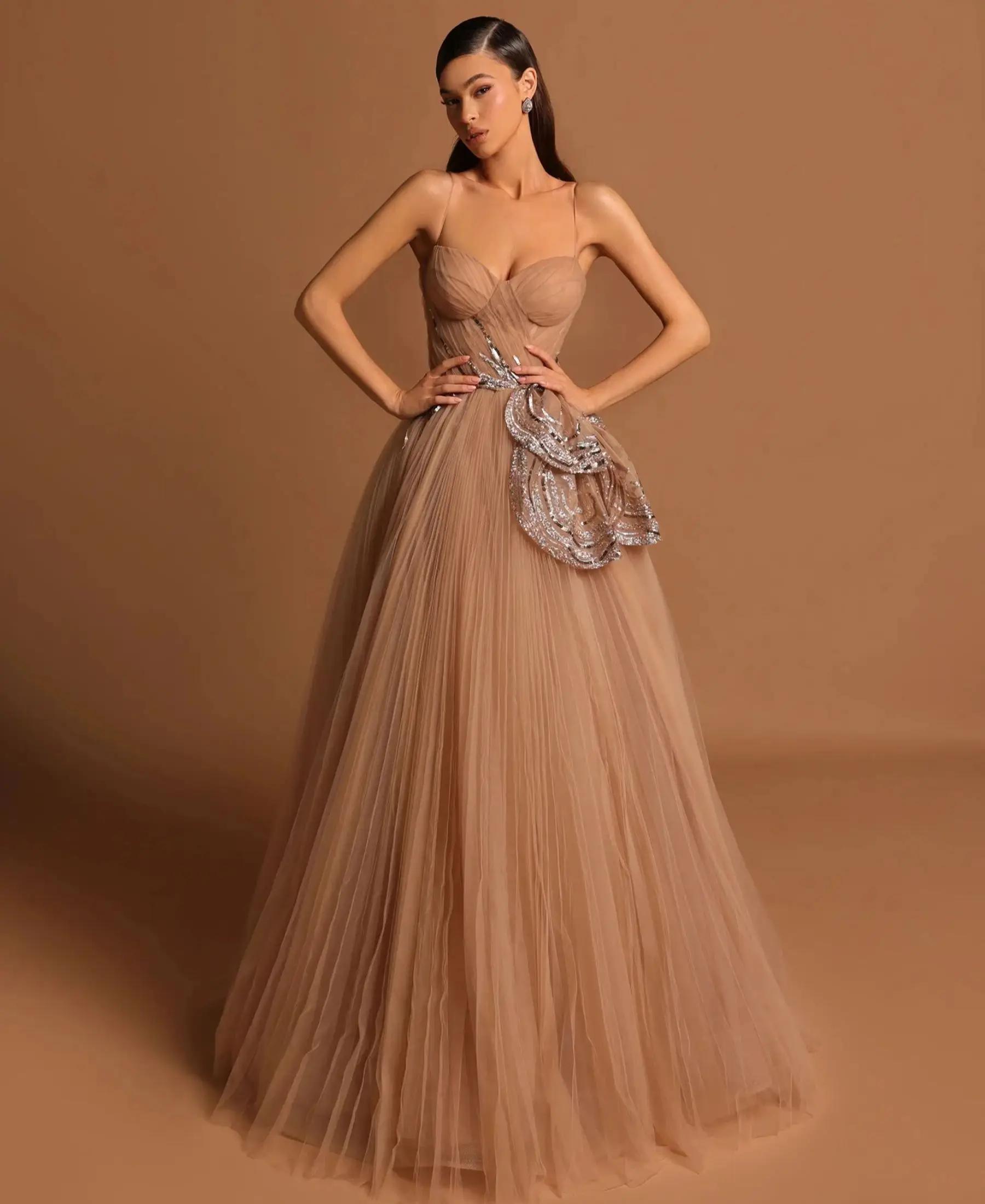 Charming Brown Evening Dresses Shiny Sequins Sleeveless A Line Women Prom Gowns Sexy Floor Length Graduation Party Dresses