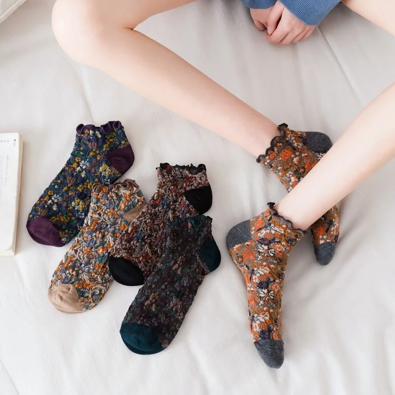 1/5 Paar modische, vielseitige Bootssocken für Damen, Frühling, Sommer, Retro, dreidimensionales Relief, farblich abgesetzte Mid-Tube-Socken