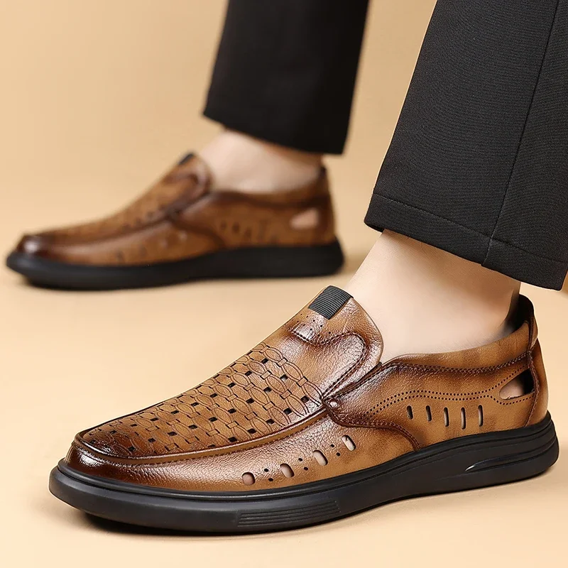

Summer Brand Men's Comfortable Soft Soled Casual Leather Shoes Popular Men's Breathable and Versatile Hollow Out Casual Shoes