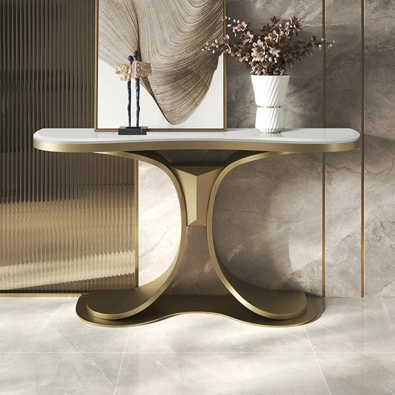 

Скандинавский современный минималистичный входной столик для домашнего использования.